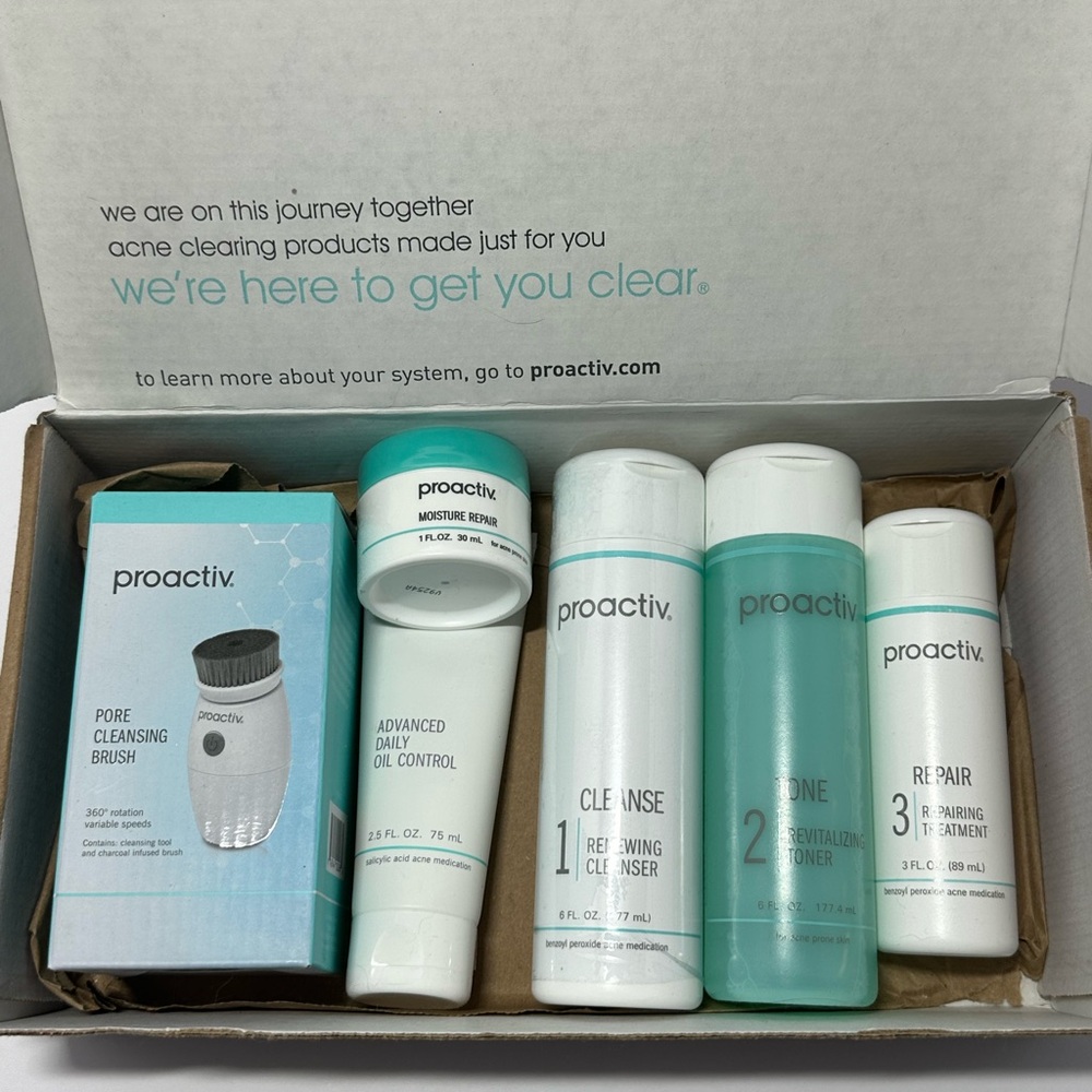 Proactiv Skincare Set